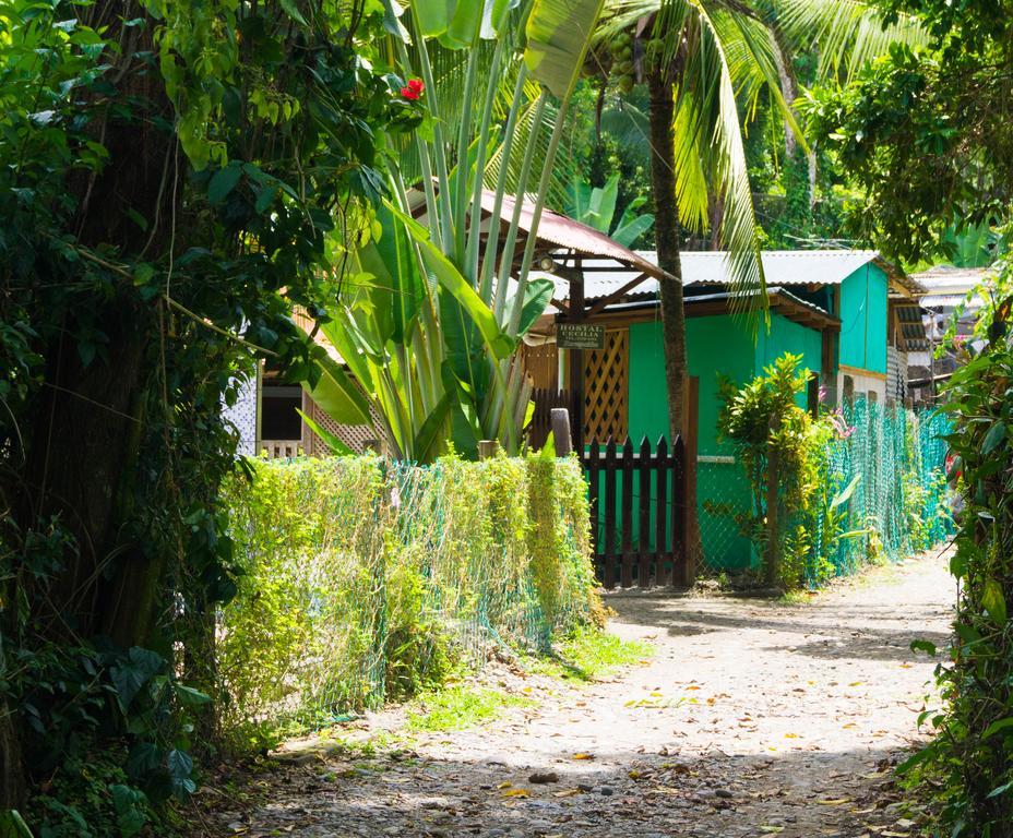 Hostal Cecilia Puerto Viejo de Talamanca Bagian luar foto